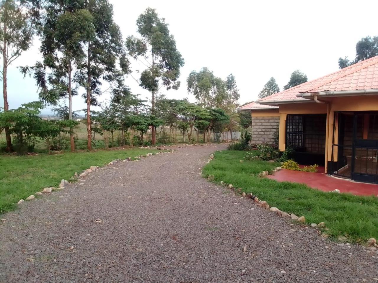 Esniko Villa Narok Exteriér fotografie